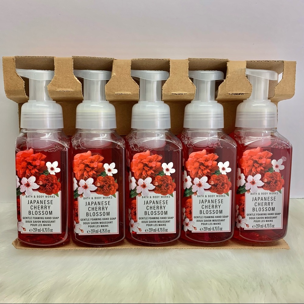 Bath & Body Works JAPANESE CHERRY BLOSSOM Gentle Foaming Hand Soap-Lot of 5-NEW